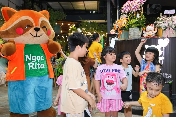 Cafe-khu-vui-choi-ngoc-rita-quan-12-12